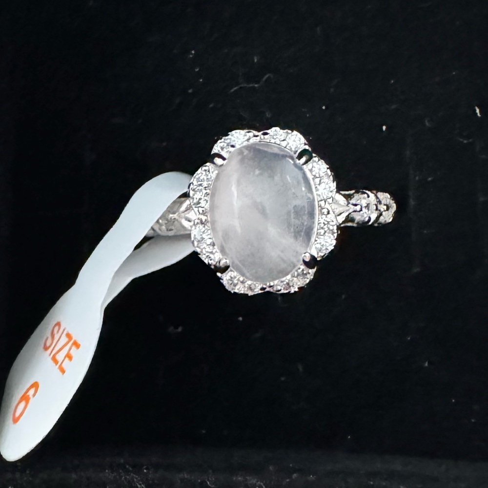 Bomb Party Rose Quartz Cabochon Halo Ring – Size 6